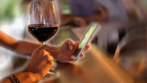 Criptomonedas & vino, Lo de granado se posiciona como la primer cadena del país en aceptar este tipo de monedas, y es pare de todo un movimiento y cambios que se vienen dando en el mercado