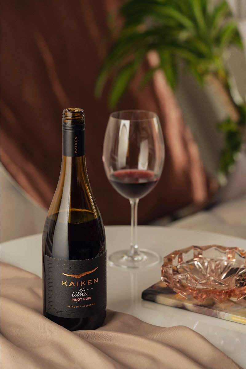 Bodega Kaiken festeja el Día del Pinot Noir con un ejemplar de su exclusiva línea Ultra, elaborado con uvas de la Patagonia | El magazine de vinos, gastronomía y lifestyle para las mentes inquietas