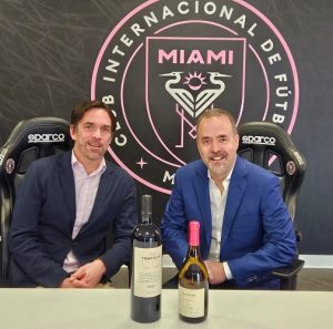 Trapiche es la bodega oficial del Inter Miami de Messi, con un bar de vinos y logos en el estadio