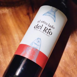Al Otro Lado del Río Malbec 2023: La Esencia de Luján de Cuyo en su Tercera Añada
