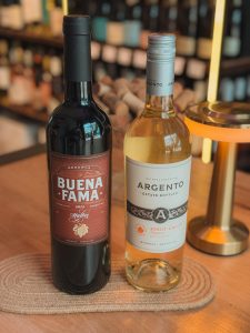 Presentamos los vinos del mes de febrero en nuestro Club He Bebido: una selección para descubrir