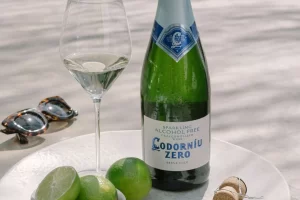 Codorníu Zero: la icónica bodega española se lanza al mundo sin alcohol