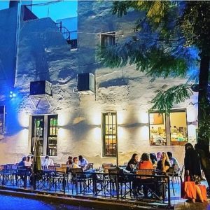 Cierra el histórico bar Pasaporte en Rosario