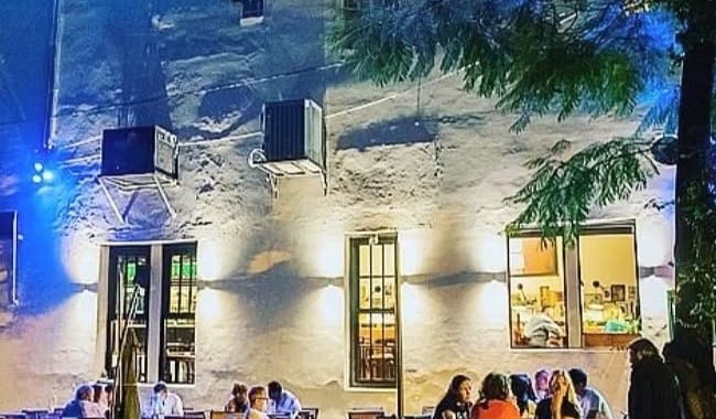 Cierra el histórico bar Pasaporte en Rosario