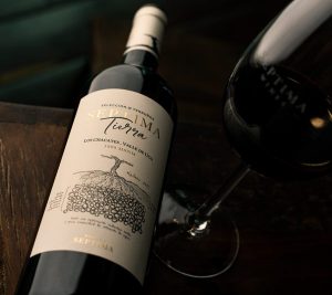 Cómo leer una etiqueta de Malbec (y entender qué vas a tomar antes de abrir la botella)